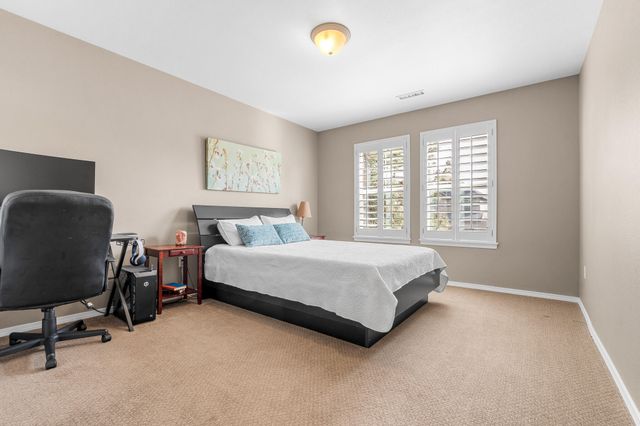 19548 Salmonberry Court, Bend, OR 97702