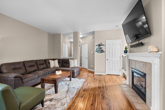 19548 Salmonberry Court, Bend, OR 97702