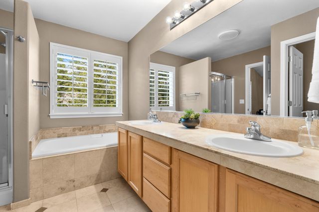 19548 Salmonberry Court, Bend, OR 97702