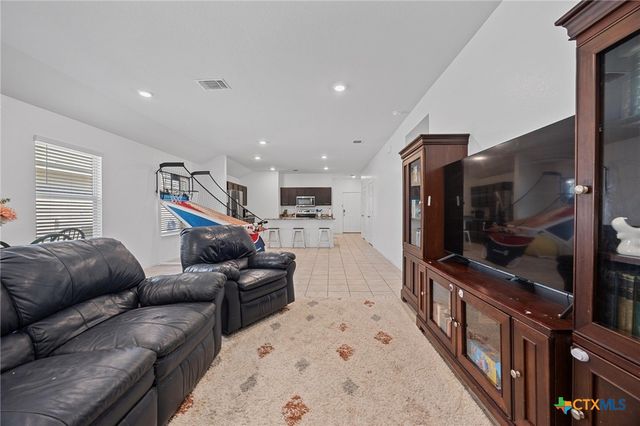 133 Hammond Court, Jarrell, TX 76537