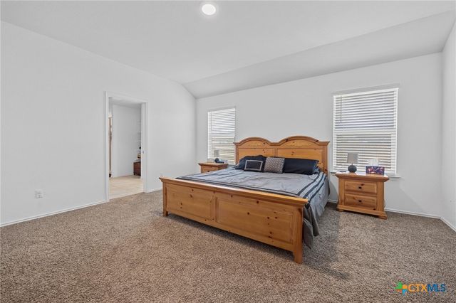133 Hammond Court, Jarrell, TX 76537