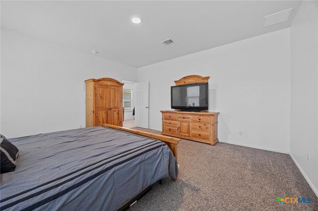 133 Hammond Court, Jarrell, TX 76537