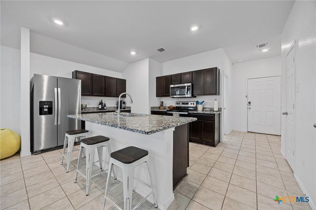 133 Hammond Court, Jarrell, TX 76537