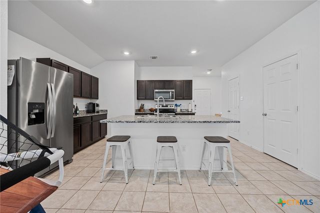 133 Hammond Court, Jarrell, TX 76537
