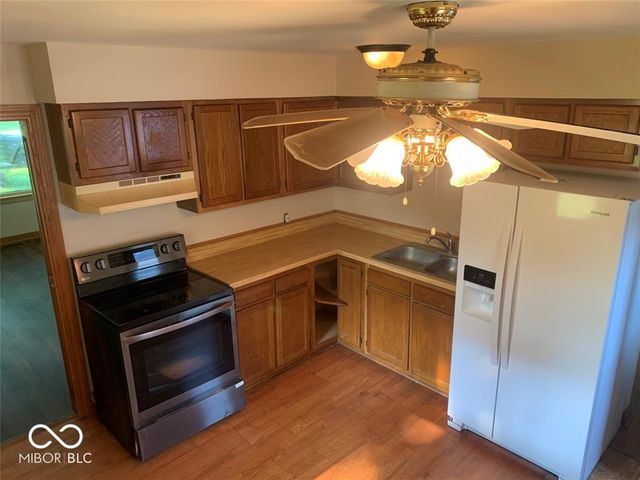 555 Birch Street, Westfield, IN 46074