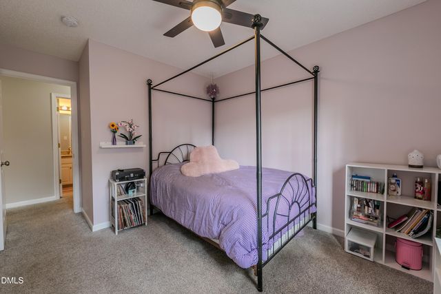 1012 Sawyer Creek Drive, Zebulon, NC 27597