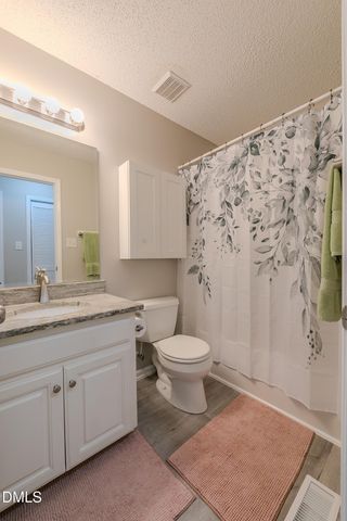 1012 Sawyer Creek Drive, Zebulon, NC 27597