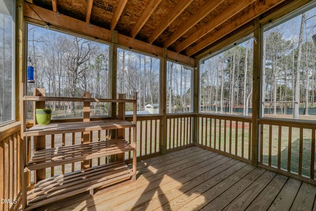 1012 Sawyer Creek Drive, Zebulon, NC 27597