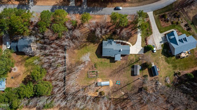 1012 Sawyer Creek Drive, Zebulon, NC 27597
