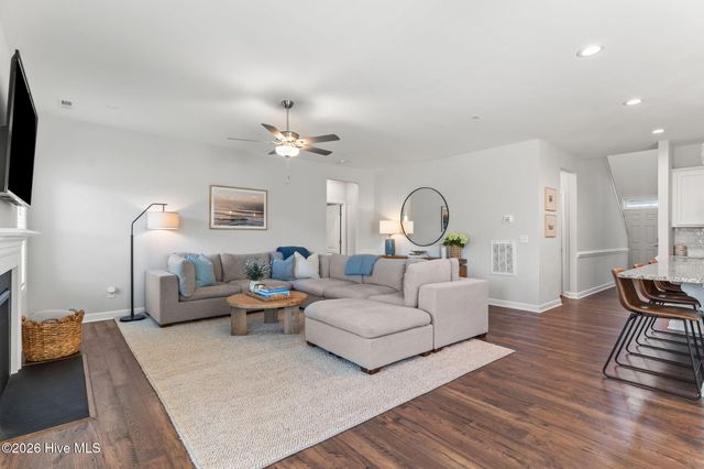 63 Thrush Trail, Hampstead, NC 28443