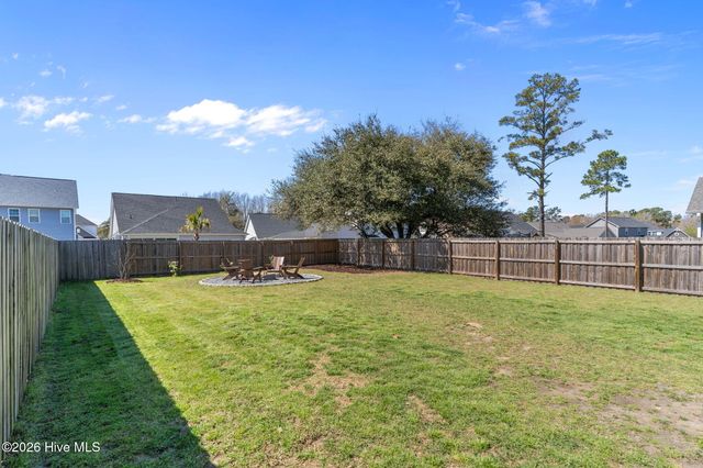 63 Thrush Trail, Hampstead, NC 28443