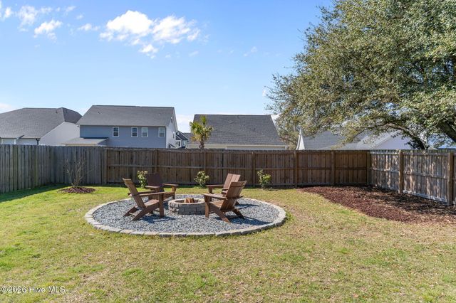 63 Thrush Trail, Hampstead, NC 28443