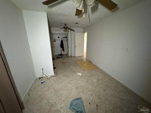 7805 Herrington Dr, Pensacola, FL 32534