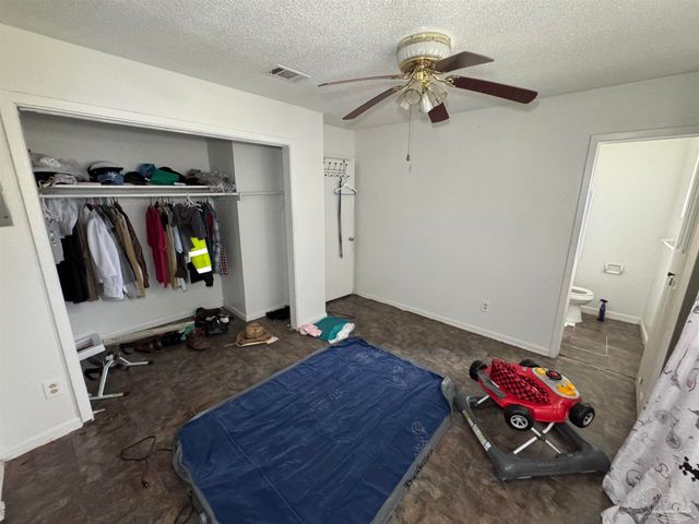 7805 Herrington Dr, Pensacola, FL 32534