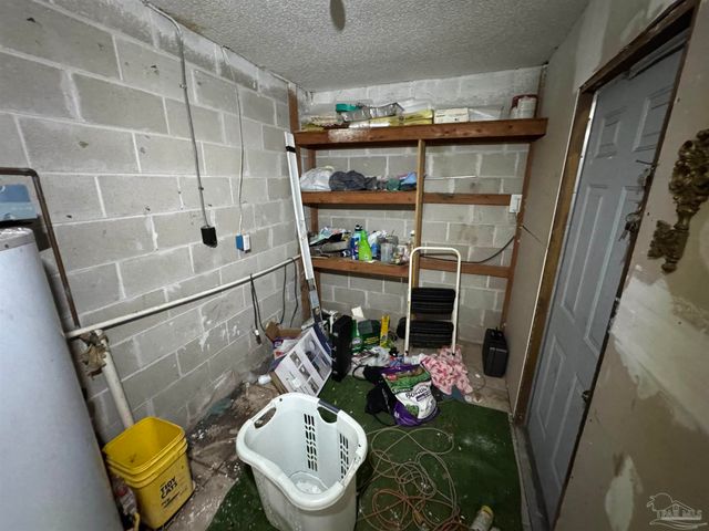 7805 Herrington Dr, Pensacola, FL 32534