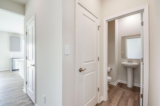 16909 Aiken Ridge Cir, Louisville, KY 40245