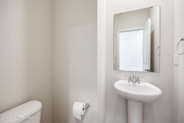 16909 Aiken Ridge Cir, Louisville, KY 40245