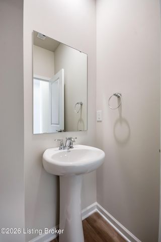 16909 Aiken Ridge Cir, Louisville, KY 40245