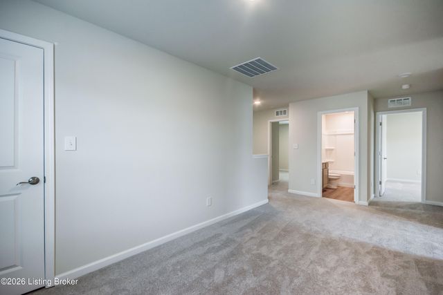 16909 Aiken Ridge Cir, Louisville, KY 40245