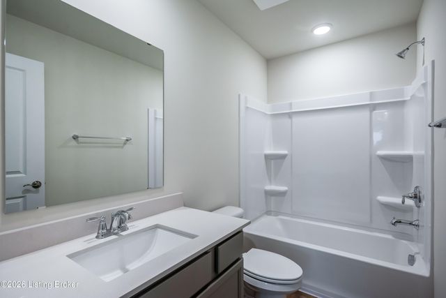 16909 Aiken Ridge Cir, Louisville, KY 40245