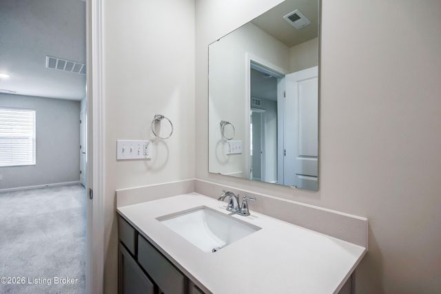 16909 Aiken Ridge Cir, Louisville, KY 40245