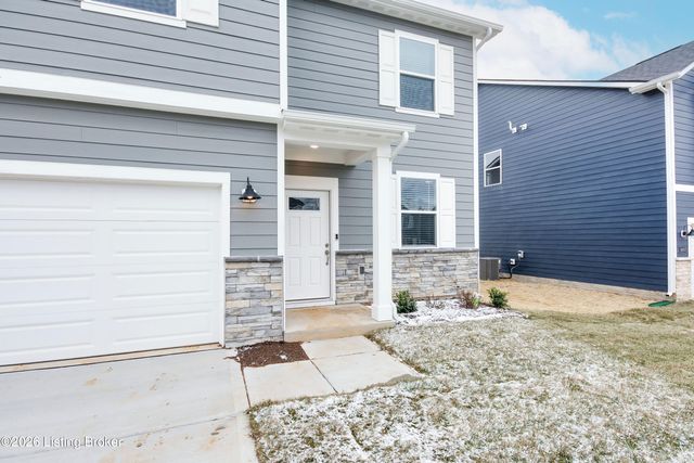 16909 Aiken Ridge Cir, Louisville, KY 40245