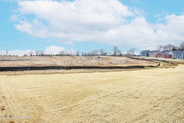 16909 Aiken Ridge Cir, Louisville, KY 40245