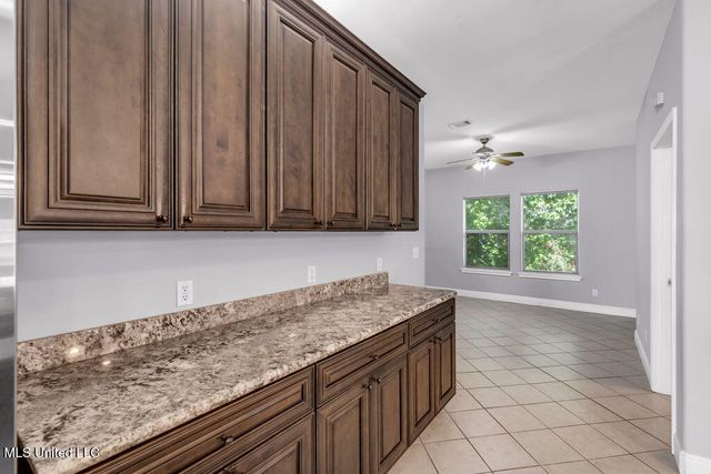 105 Poinsetta Loop, Pass Christian, MS 39571