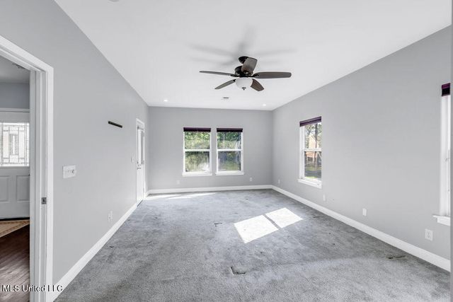 105 Poinsetta Loop, Pass Christian, MS 39571