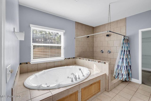 105 Poinsetta Loop, Pass Christian, MS 39571
