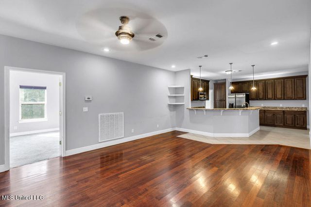 105 Poinsetta Loop, Pass Christian, MS 39571