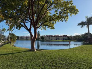 2950 Sunrise Lakes Drive W 305, Sunrise, FL 33322