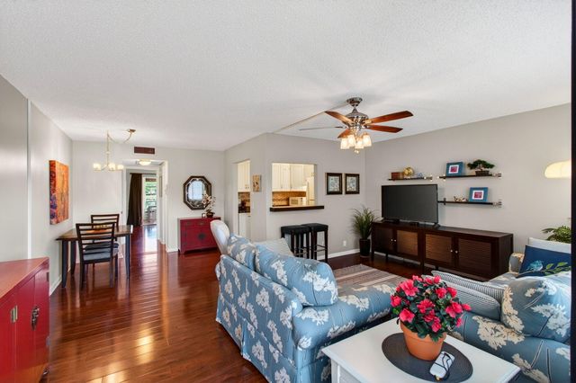 2073 Cambridge D, Deerfield Beach, FL 33442