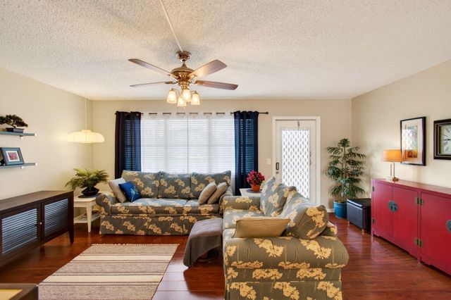 2073 Cambridge D, Deerfield Beach, FL 33442