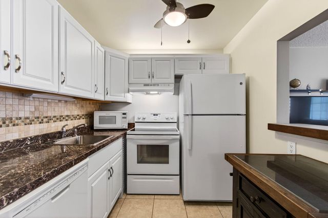 2073 Cambridge D, Deerfield Beach, FL 33442