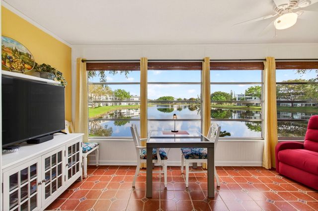 2073 Cambridge D, Deerfield Beach, FL 33442