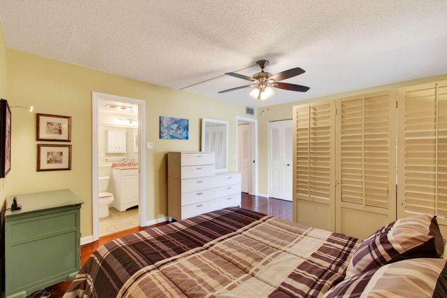 2073 Cambridge D, Deerfield Beach, FL 33442