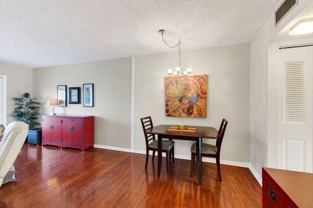 2073 Cambridge D, Deerfield Beach, FL 33442