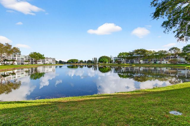 2073 Cambridge D, Deerfield Beach, FL 33442