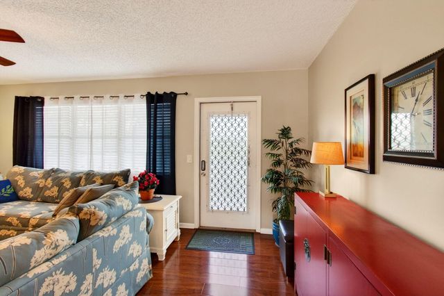 2073 Cambridge D, Deerfield Beach, FL 33442