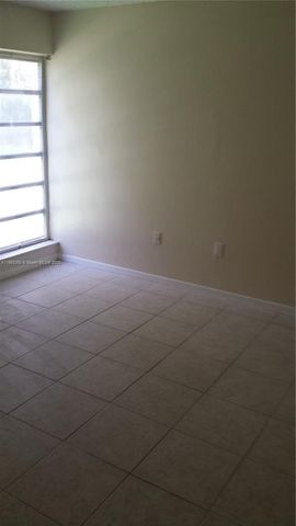 11925 NE 2nd Ave B116, North Miami, FL 33161