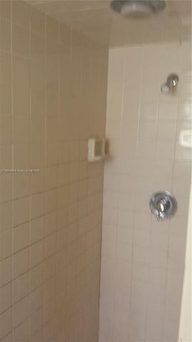 11925 NE 2nd Ave B116, North Miami, FL 33161