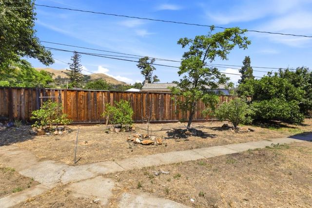 12650 Sheree Court, San Jose, CA 95127
