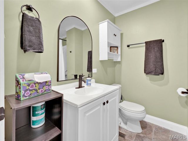 5516 Botanical Avenue, St Louis, MO 63110