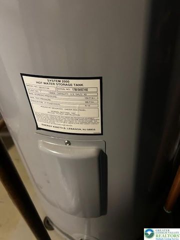 1614 West Chew Street, Allentown City, PA 18102