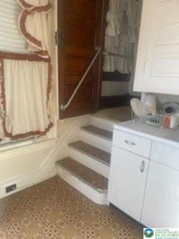 1614 West Chew Street, Allentown City, PA 18102