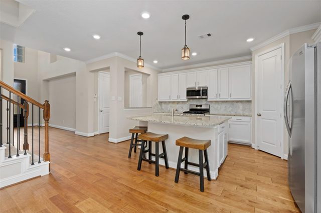 28210 Wooded Mist Drive, Spring, TX 77386