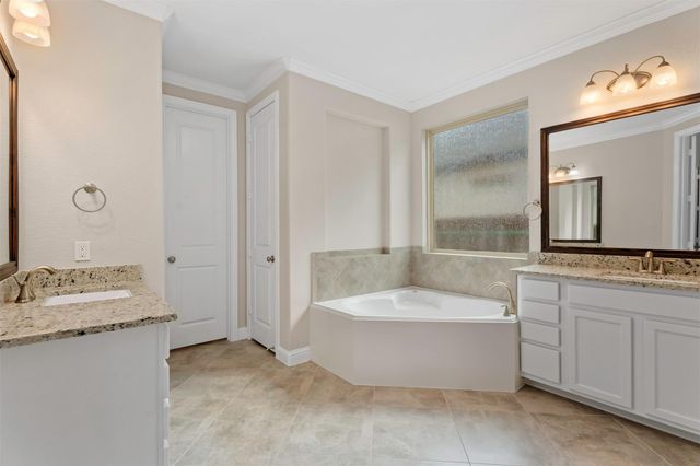 28210 Wooded Mist Drive, Spring, TX 77386