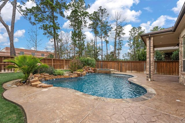 28210 Wooded Mist Drive, Spring, TX 77386