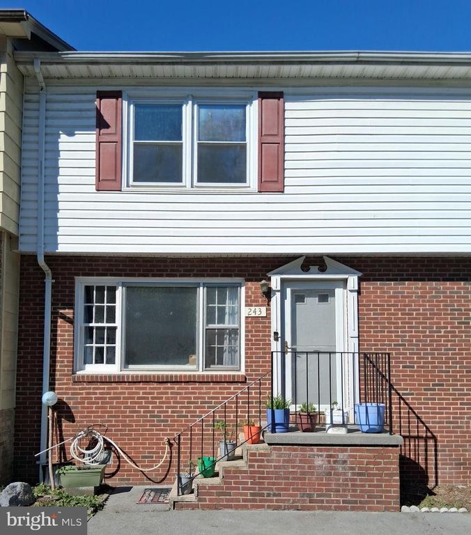 243 BRUNSWICK RD, Stephens City, VA 22655